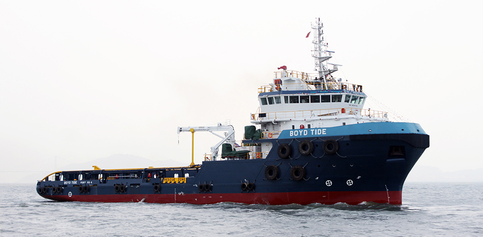 粵新海工69.9米錨拖供應(yīng)船