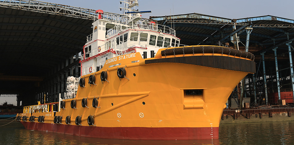 粵新海工58.7米錨拖供應(yīng)船